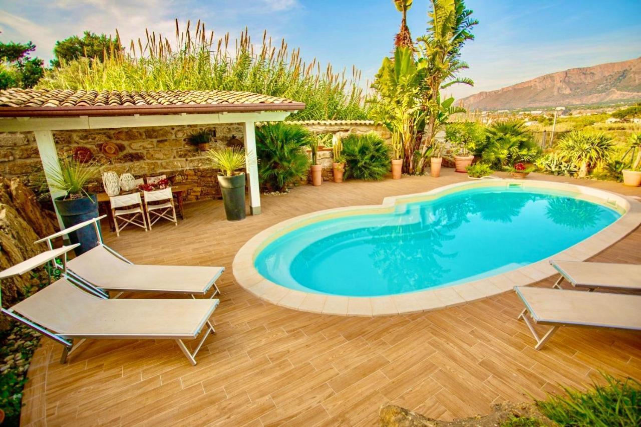 Dorotea Con Piscina Villa *